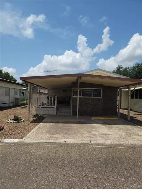 221 Rim Dr, Mission, TX 78574