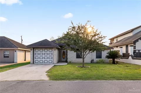631 Toppenish St, Rio Grande City, TX 78582