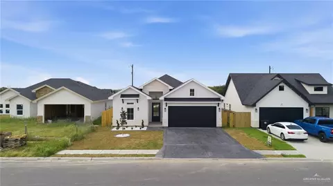 2013 Blue Sky Dr, Weslaco, TX 78599