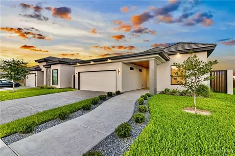4716 S Waterford Ave, Edinburg, TX 78539