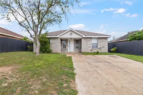 4821 Walnut St, Edinburg, TX 78541