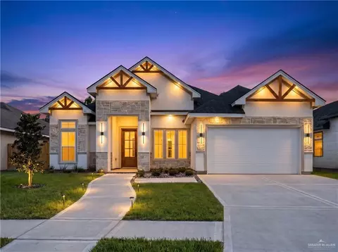 506 La Laguna Rd, Mission, TX 78572