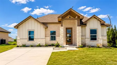 2927 Rio Red Circle Rd, Edinburg, TX 78541