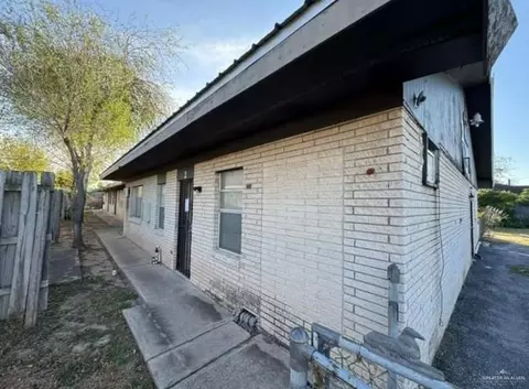 805 First St, Mission, TX 78572