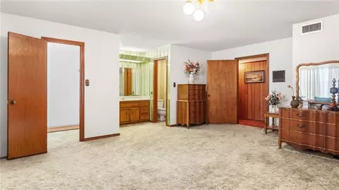 Bedroom - 3701 S Sugar Rd, Pharr, TX 78577 photo 5 of 7