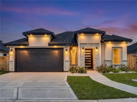 2736 E Pecos Rd, Edinburg, TX 78542