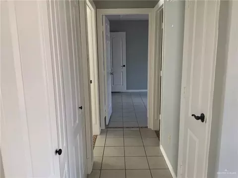 Entry Way - 808 Bronze Ave, Pharr, TX 78577 photo 1 of 4