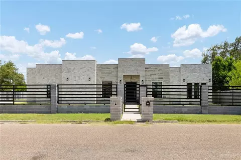 1435 Pinto Dr, Alamo, TX 78516