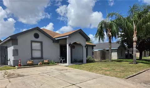 811 W Falcon Ave, Pharr, TX 78577