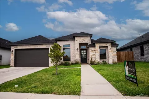 601 La Laguna Rd, Mission, TX 78572