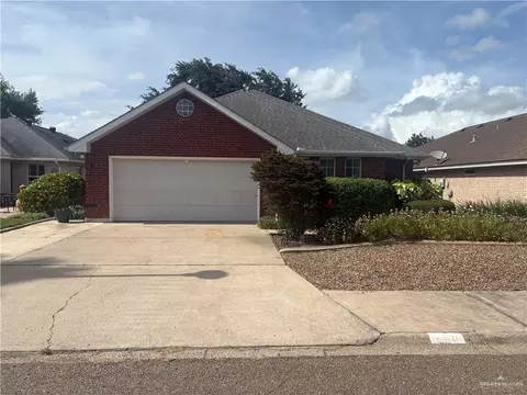 250 Diana Dr, Alamo, TX 78516