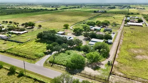 9510 Texan Rd, Mission, TX 78574