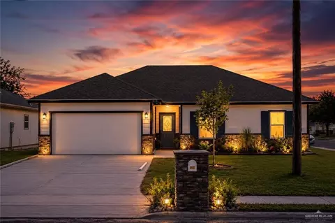 212 N Los Ebanos Blvd, Mission, TX 78573
