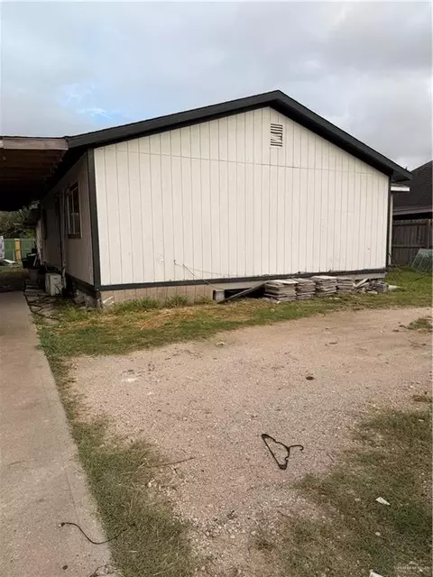 7006 S Laurel Ave, Pharr, TX 78577