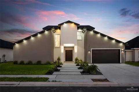 13819 N 34th Ln, Mcallen, TX 78504