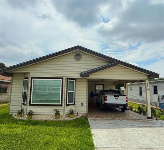 1034 La Costa Dr, Alamo, TX 78516