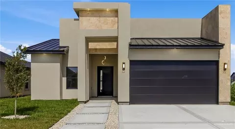 5808 N Gira Del Sol St, Edinburg, TX 78542