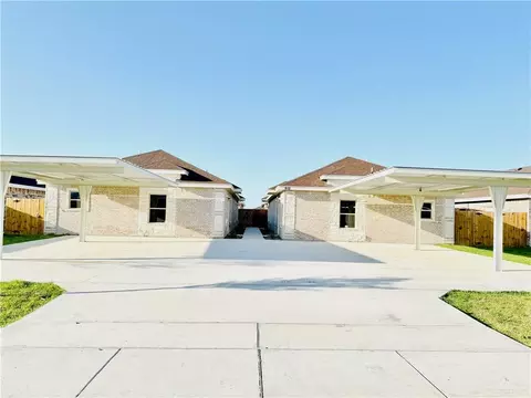 912 W Kohala Ave, Alton, TX 78573