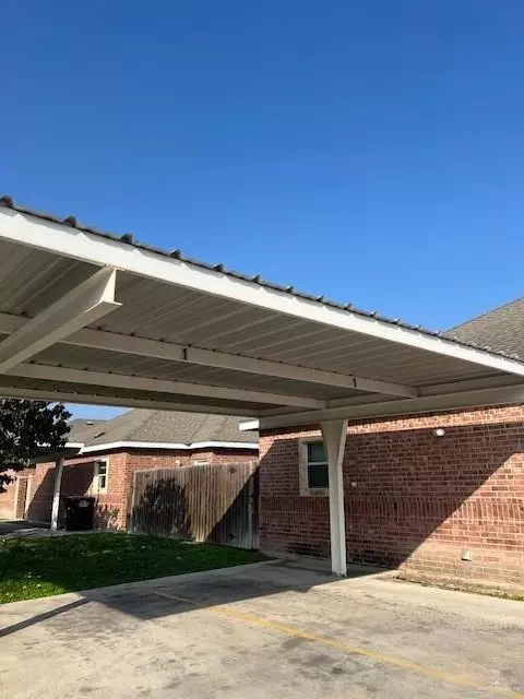 514 S Linda St S, Alton, TX 78573