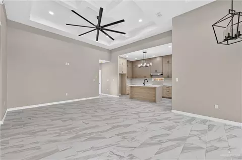 1920 Trinity St, Donna, TX 78537 photo 4