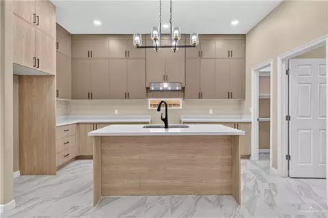 1920 Trinity St, Donna, TX 78537 photo 8