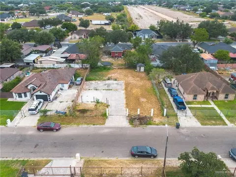 3609 Crisantema St, Mission, TX 78573 photo 4