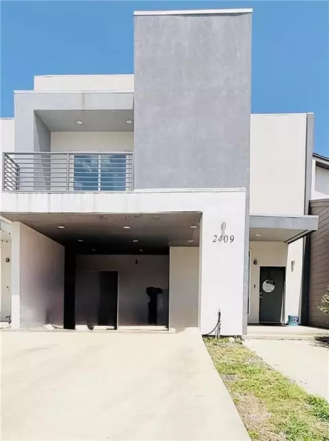 2409 S Dominique St, Pharr, TX 78577