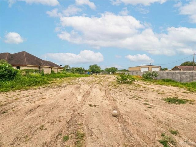 000 Tom Gill Rd, Penitas, TX 78576