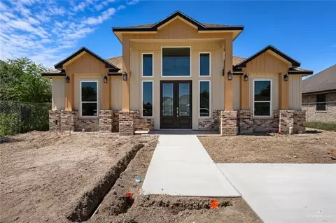 1019 W Garfield Ave, Alton, TX 78573