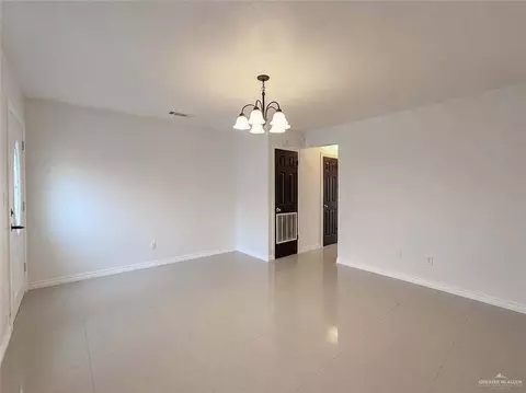 2201 S Jackson Rd #2-I, Pharr, TX 78577 photo 5