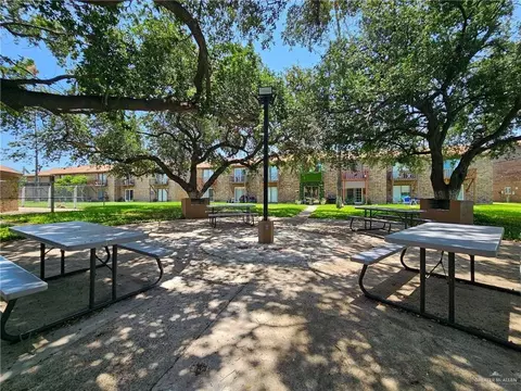 2201 S Jackson Rd #2-I, Pharr, TX 78577 photo 19