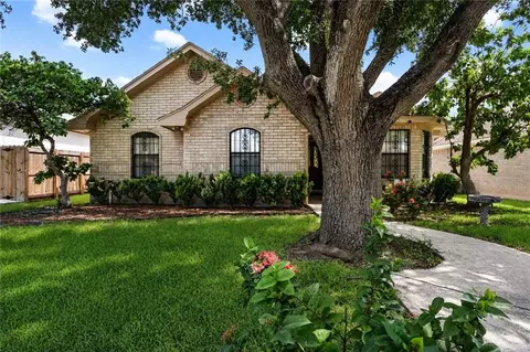 1322 E Olga St, Pharr, TX 78577 photo 2