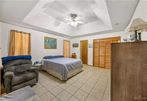 1322 E Olga St, Pharr, TX 78577 photo 10