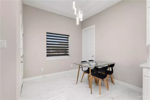 504 W Garrision Dr, Pharr, TX 78577 photo 9