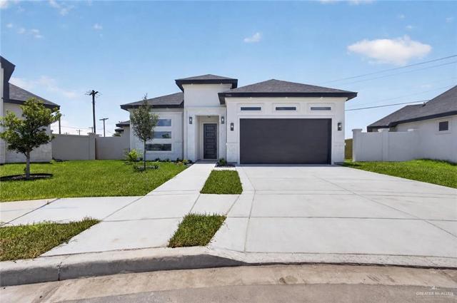 5116 W Burberry St, Edinburg, TX 78541