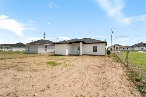 Exterior - 228 Merida Dr, Donna, TX 78537 photo 3 of 3