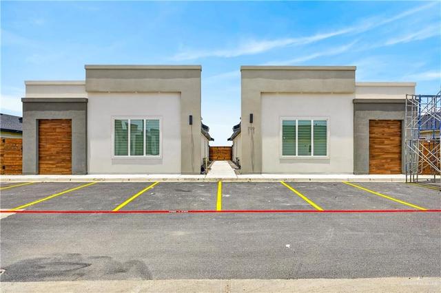 719 Coves Ln #4, Weslaco, TX 78599