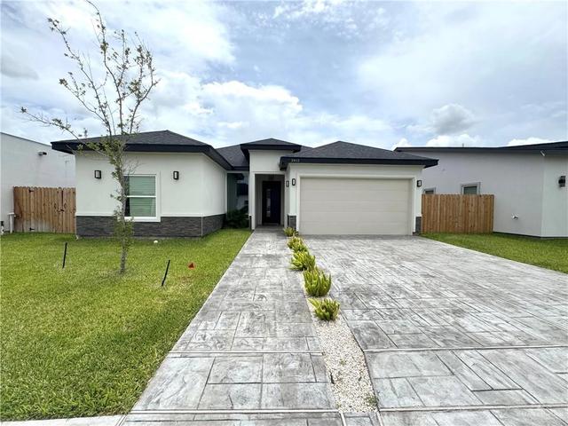 2412 N Revolution St, Edinburg, TX 78541
