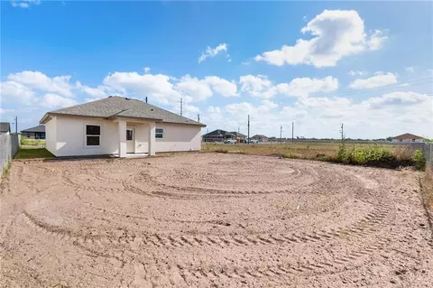 303 Merida, Donna, TX 78537 photo 21