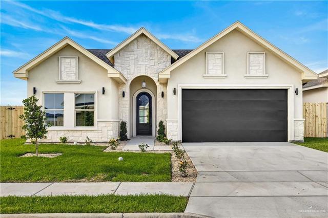 1106 Magnolia St, Mission, TX 78573