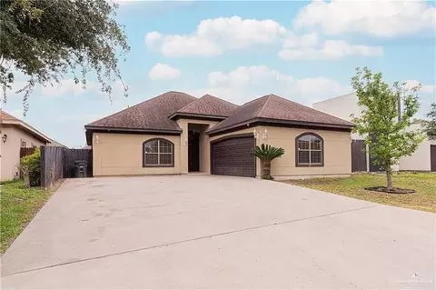 2433 E 7th St E, Mission, TX 78572