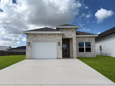 701 W 25th St, Mission, TX 78574