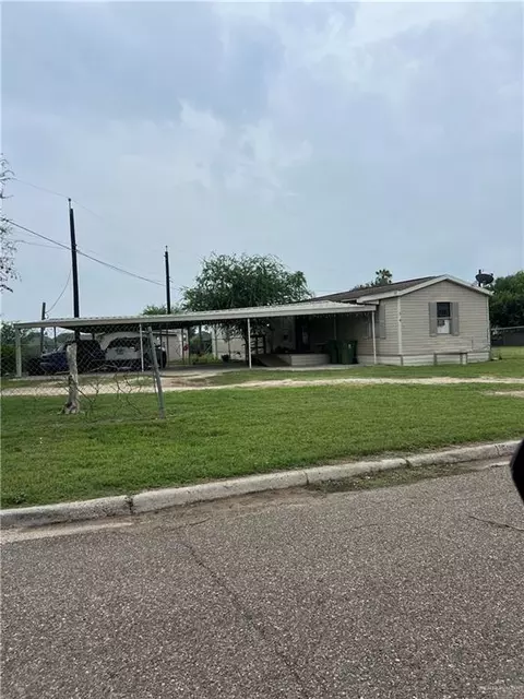 736 N 9th Pl, Alamo, TX 78516