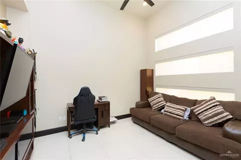 1304 E Balboa Ave, Mcallen, TX 78503 photo 11