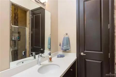 1304 E Balboa Ave, Mcallen, TX 78503 photo 14