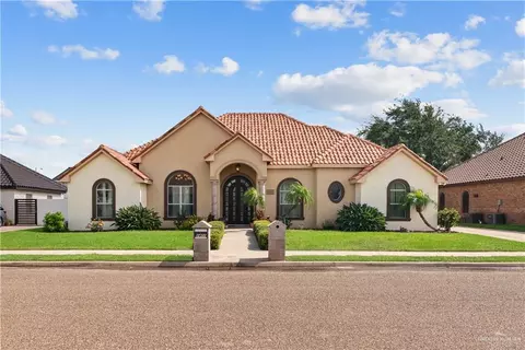 2401 W Rhin Dr, Edinburg, TX 78539