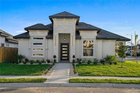 1108 E Boxwood Ave, San Juan, TX 78589