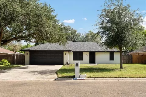 305 Las Brisas Dr, Mission, TX 78574