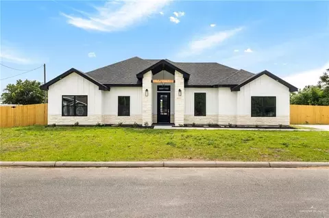 7105 Madrid, Weslaco, TX 78596