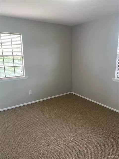 1102 Eller Ave, Pharr, TX 78577 photo 8